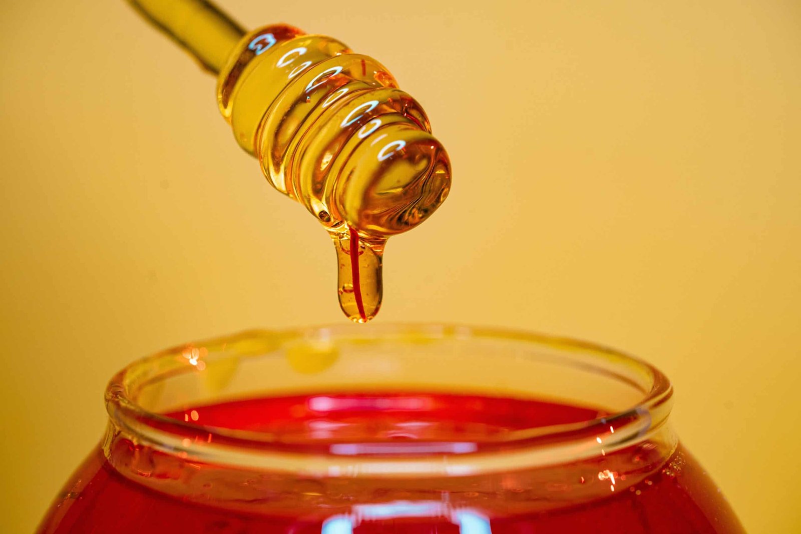 can a vegan eat honey