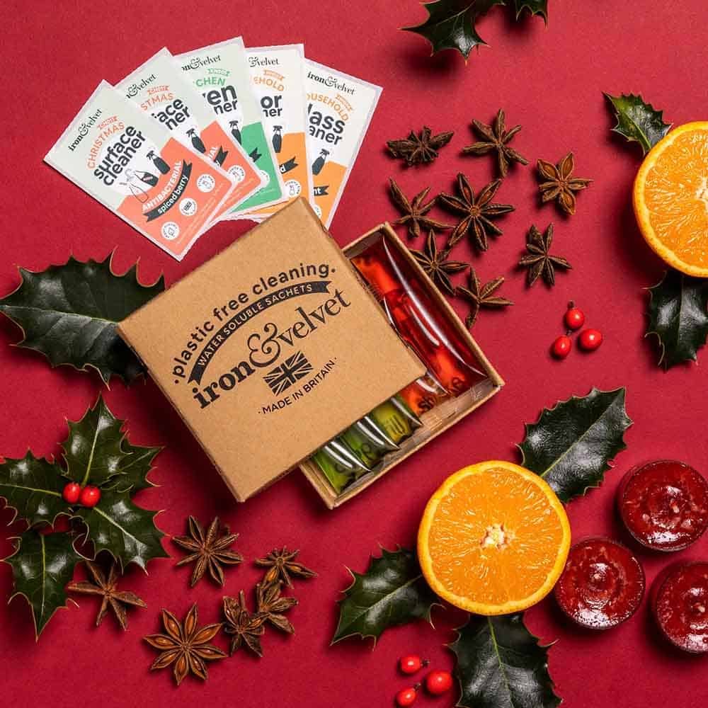 Iron & Velvet Antibacterial Cleaning Pack - Christmas Spiced Berry